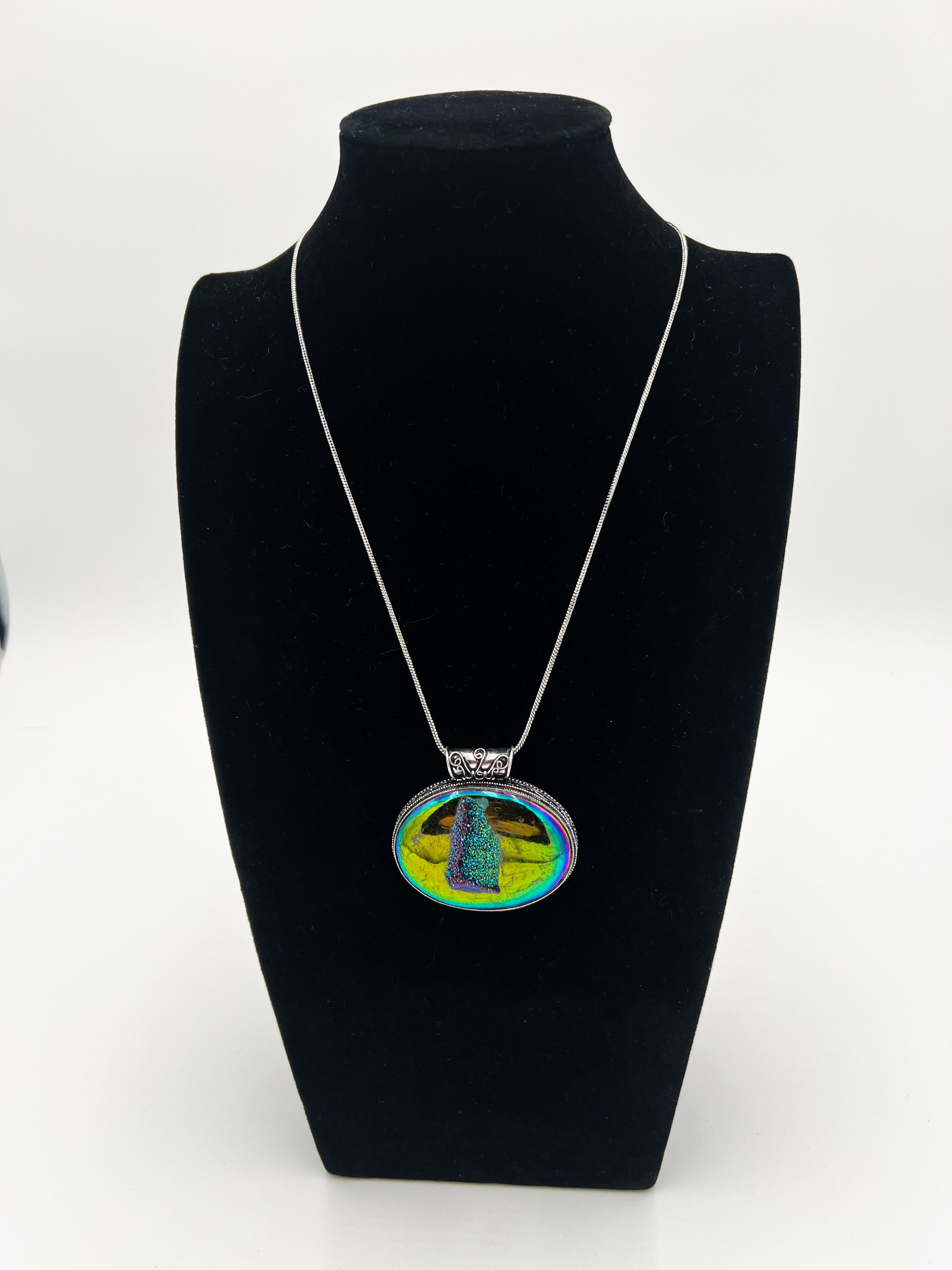 Peacock Aura Druzy Necklace 20"