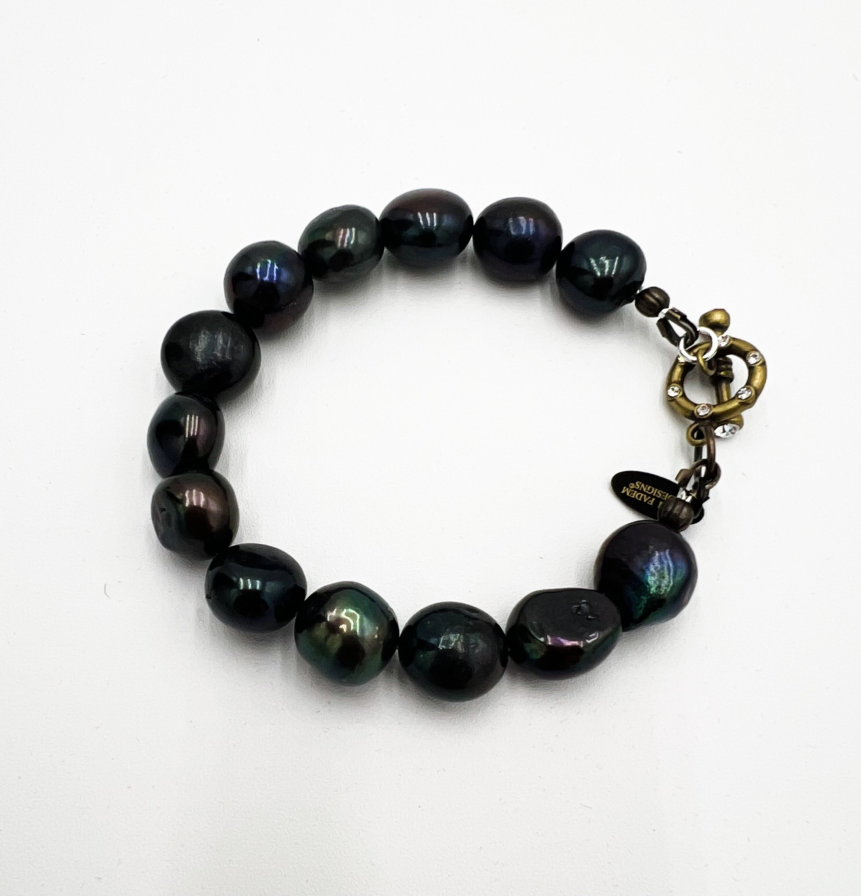Black Pearl Necklace & Bracelet Set