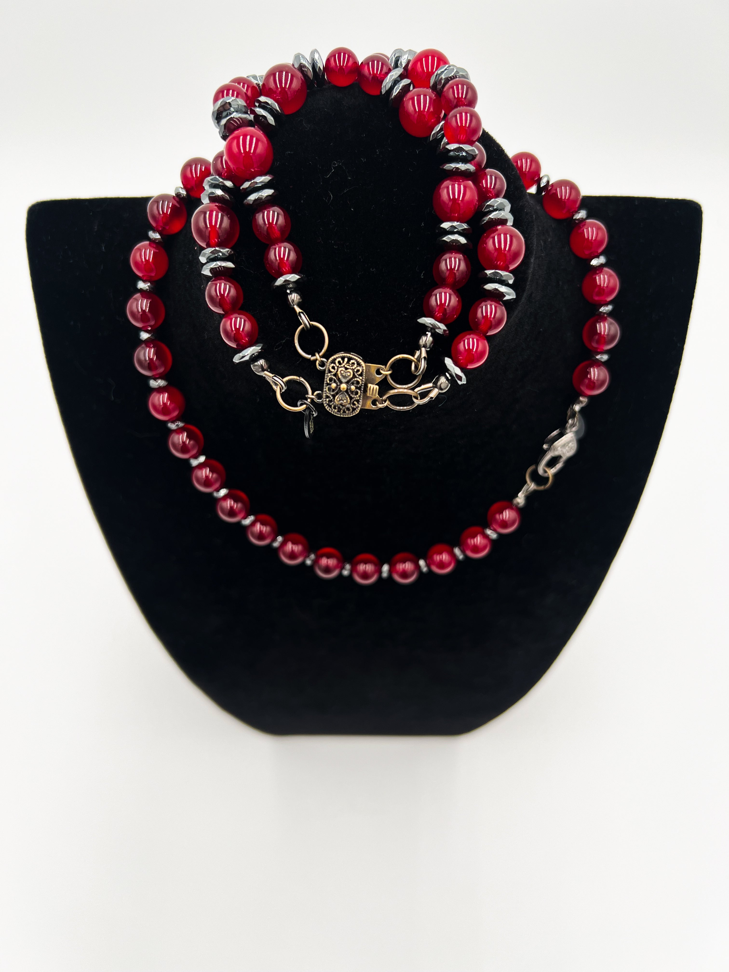 Red Jade Necklace & Bracelet Set