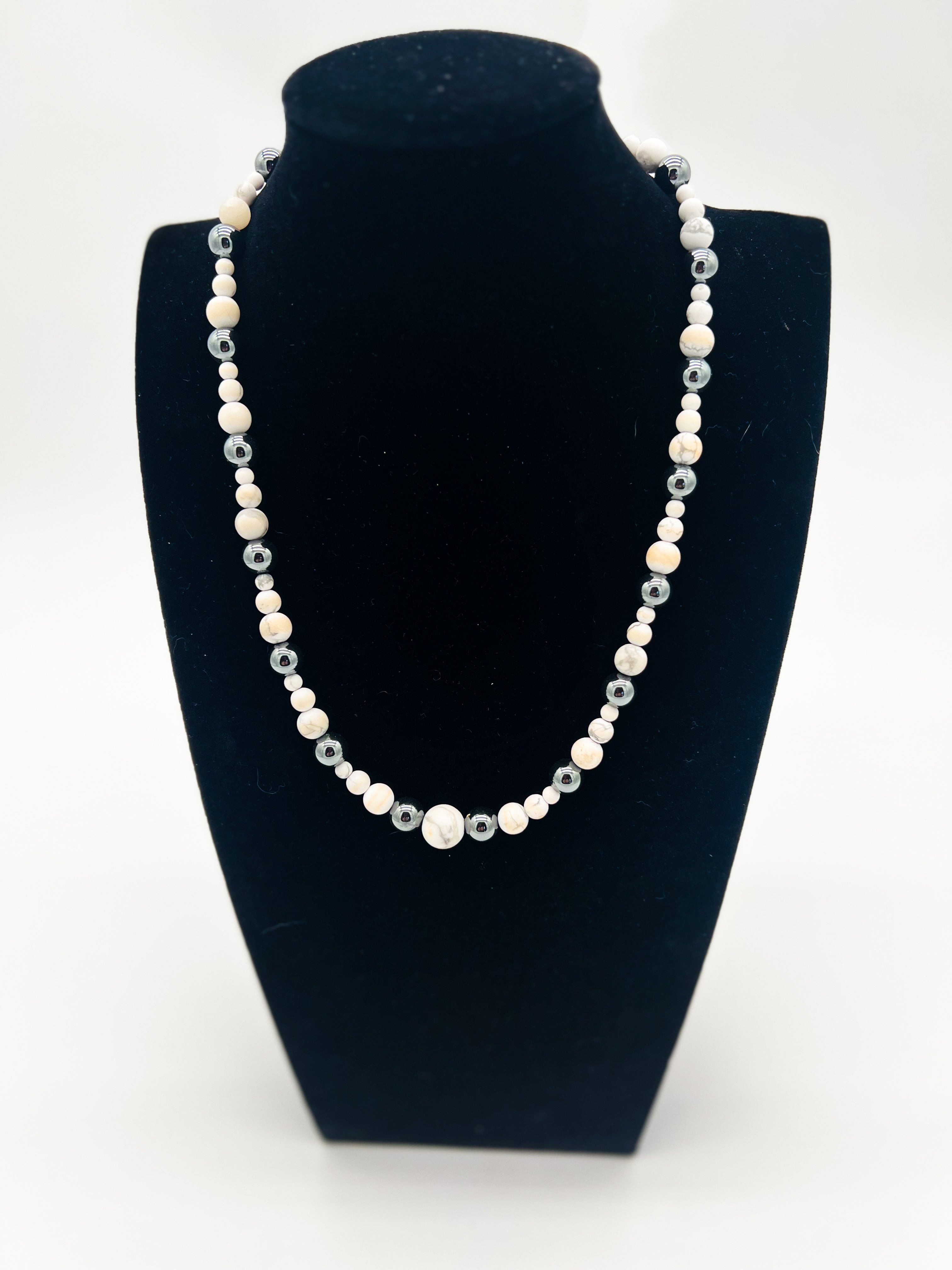 Howlite Necklace 20"