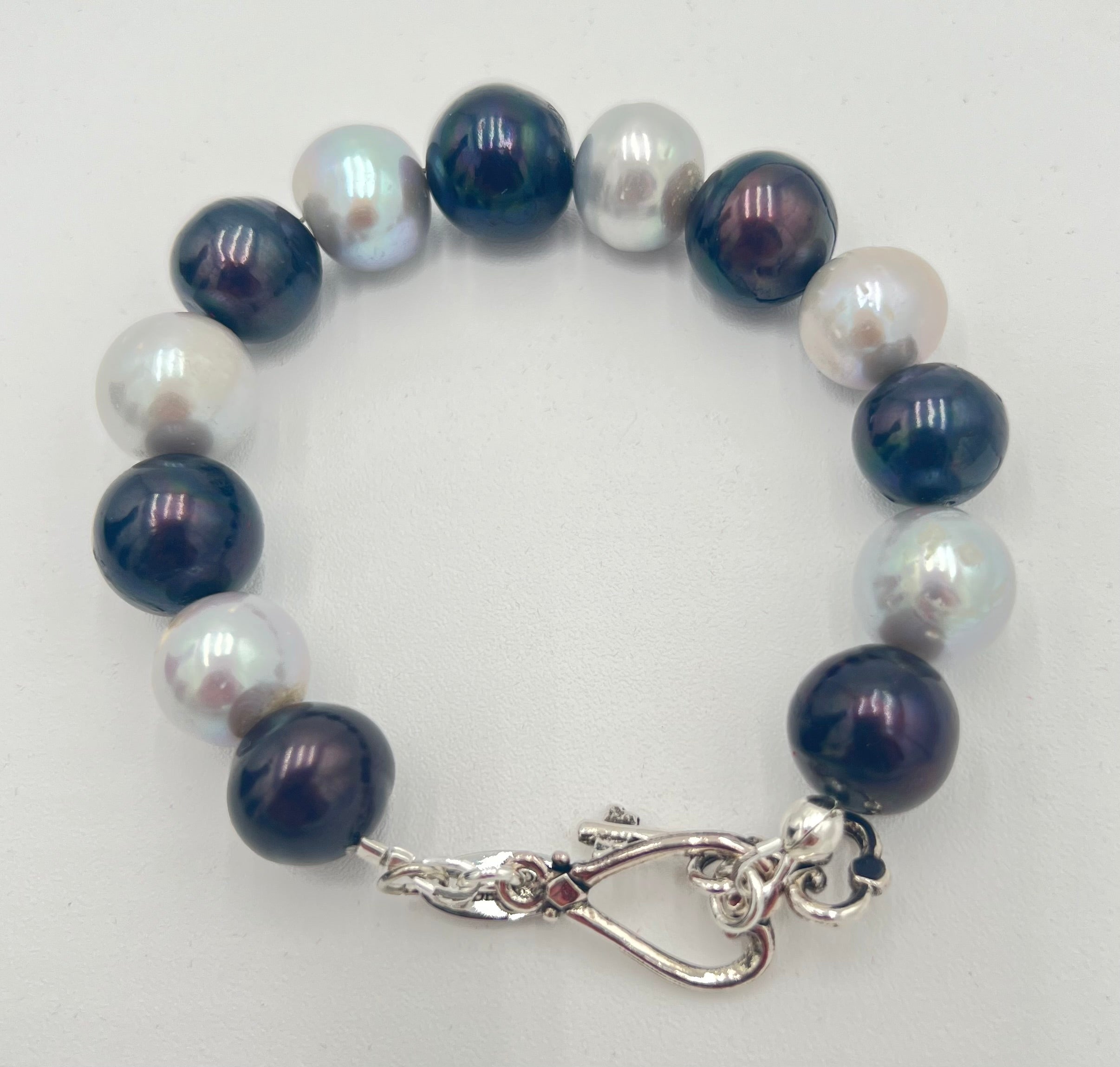 Pearl Bracelet 6"