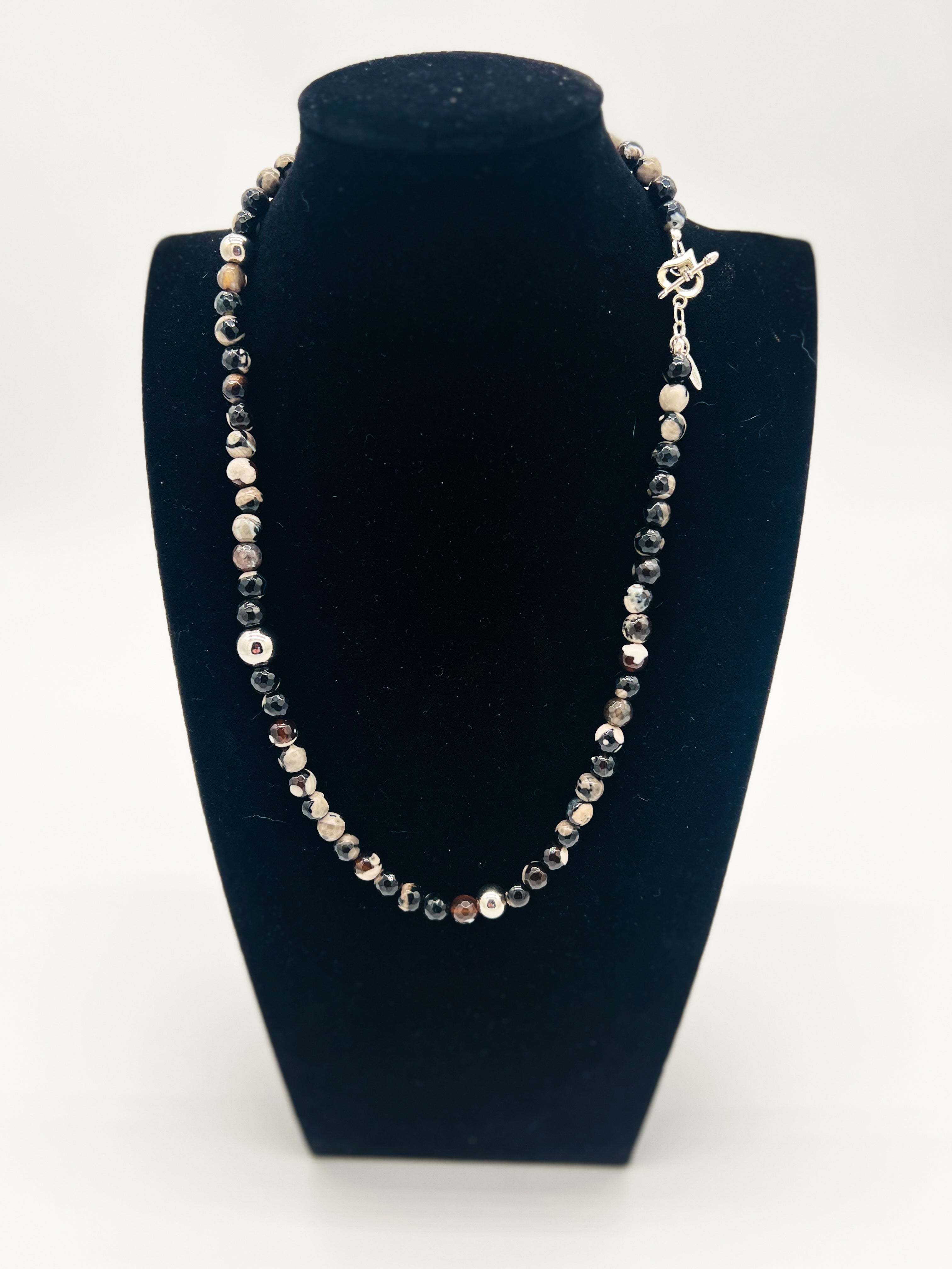 Silvery Eagle Eye Necklace 22.5"