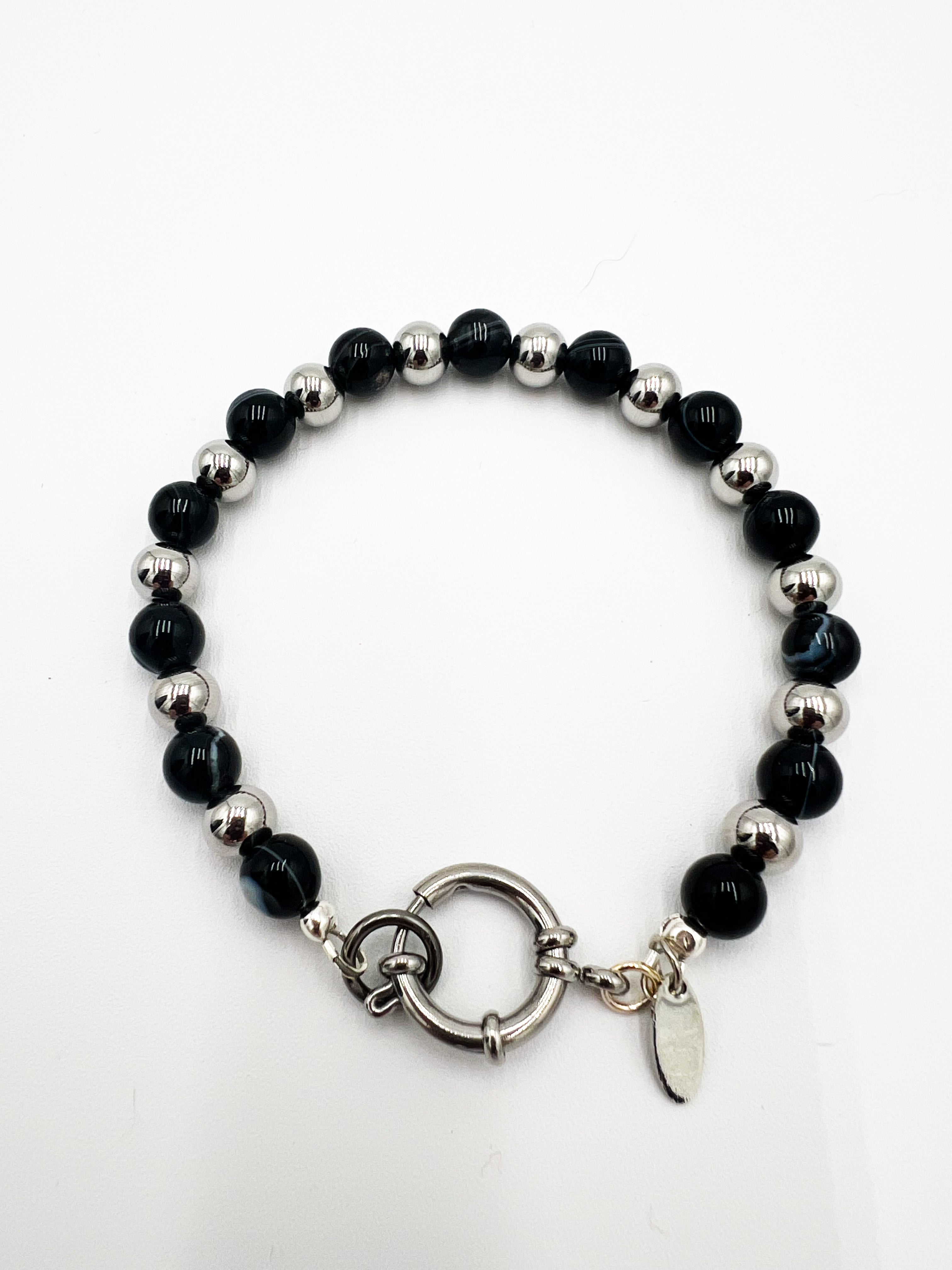 Tuxedo Agate Bracelet 8"