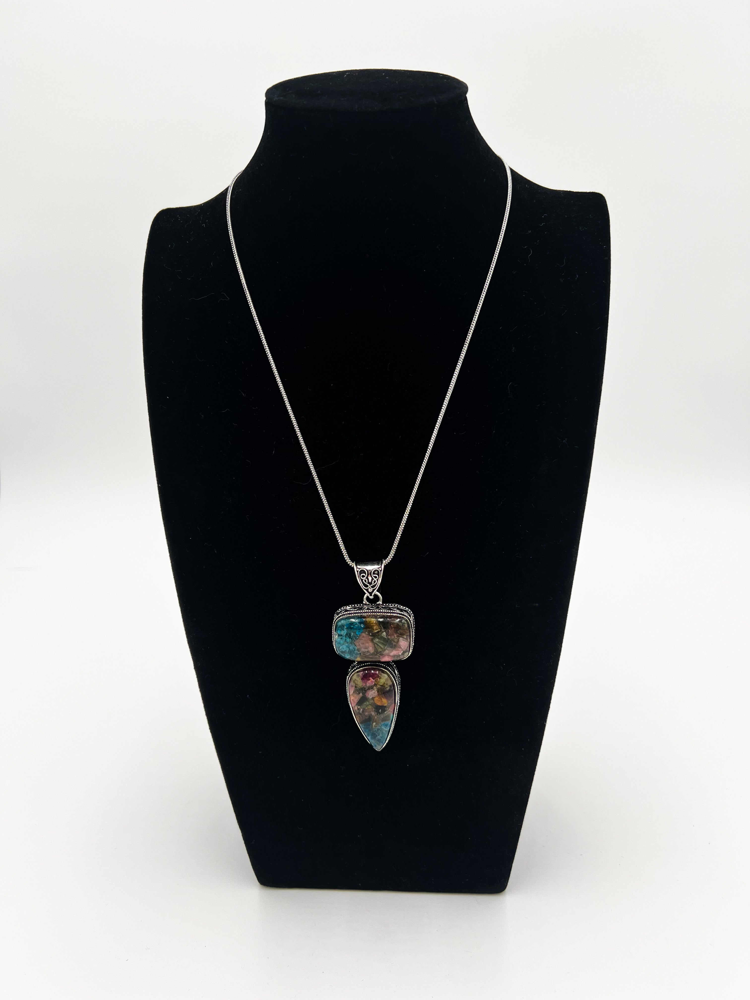 Blue Copper Oyster Necklace 20"